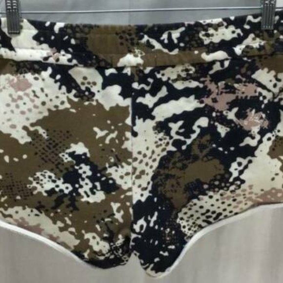 Camo Rag & Bone Shorts Large - Picture 3 of 4